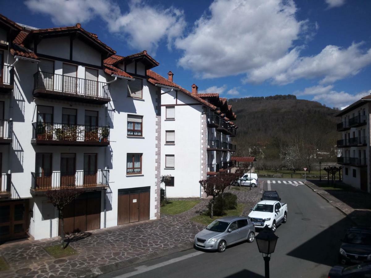 Pedroenea Apartamento Elizondo Exterior photo